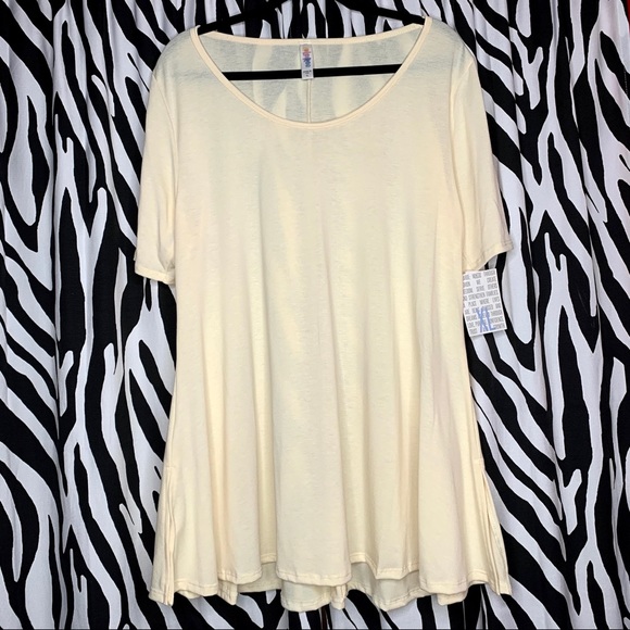 LuLaRoe Tops - NWT CREAM PERFECT T